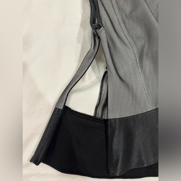 NWOT -Robert Rodriguez Black Mesh & Genuine Leather Sleeveless V-Neck Peplum Top - Picture 5 of 7